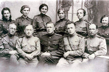 Военврач 3-го ранга Б.В. Петровский